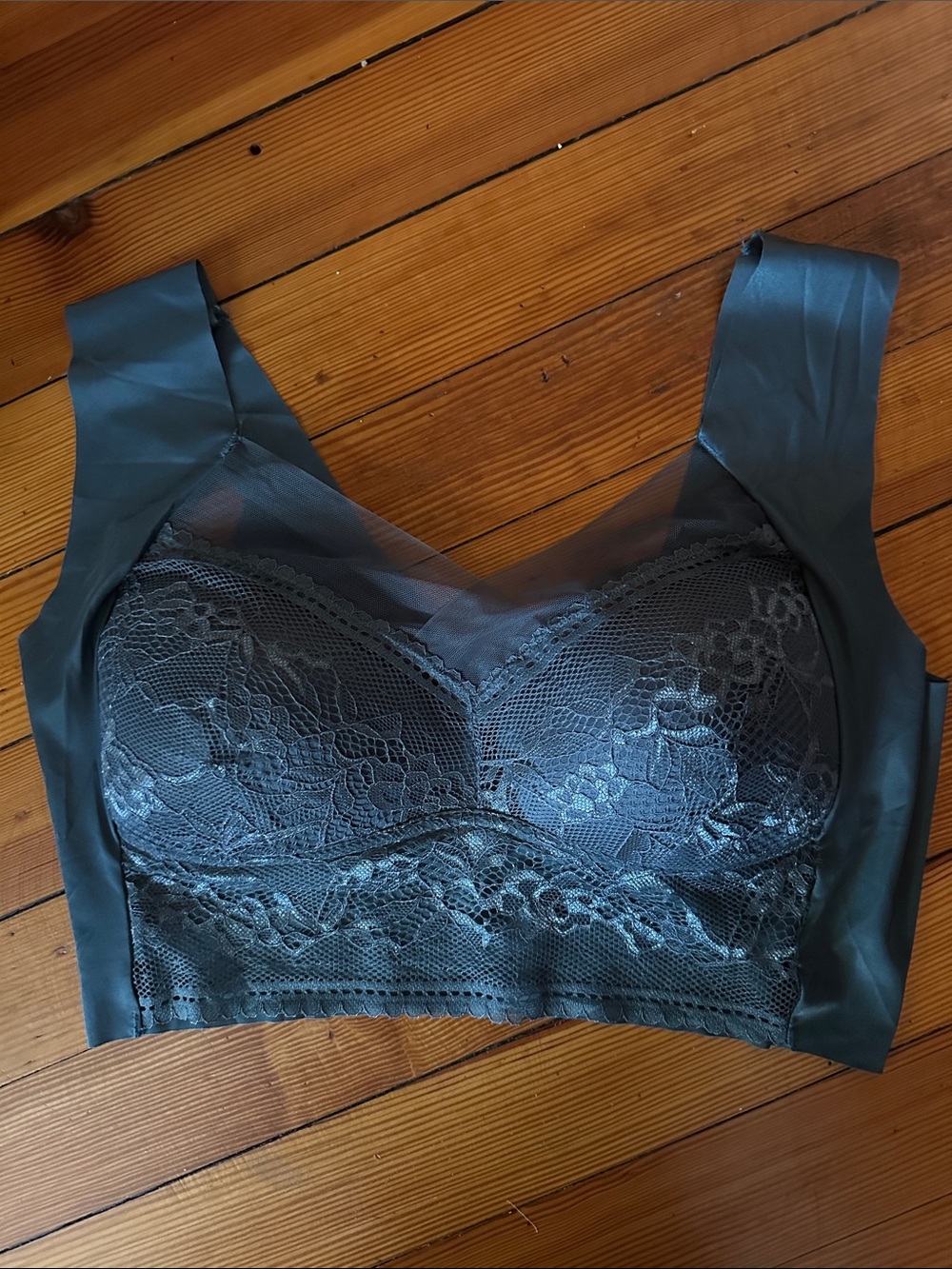 Lace-Detail Bralette in grey